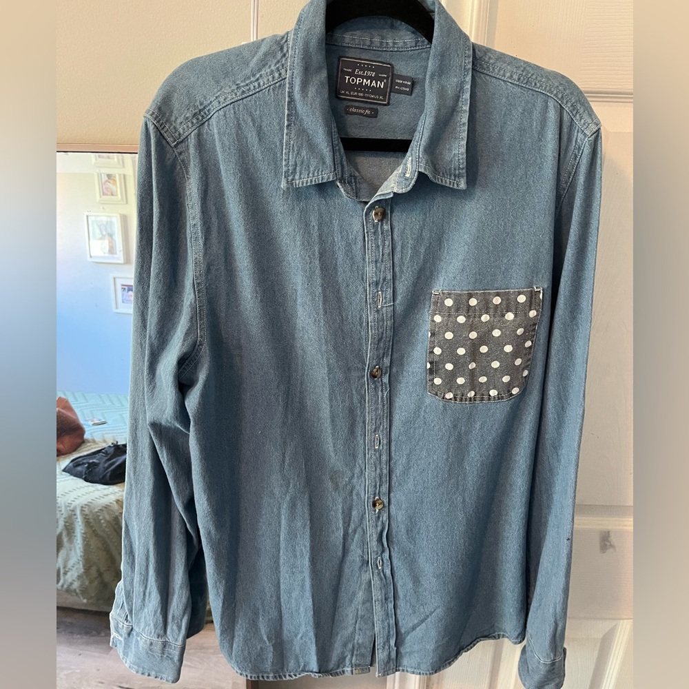 TOPMAN Blue button up with polkadot pocket